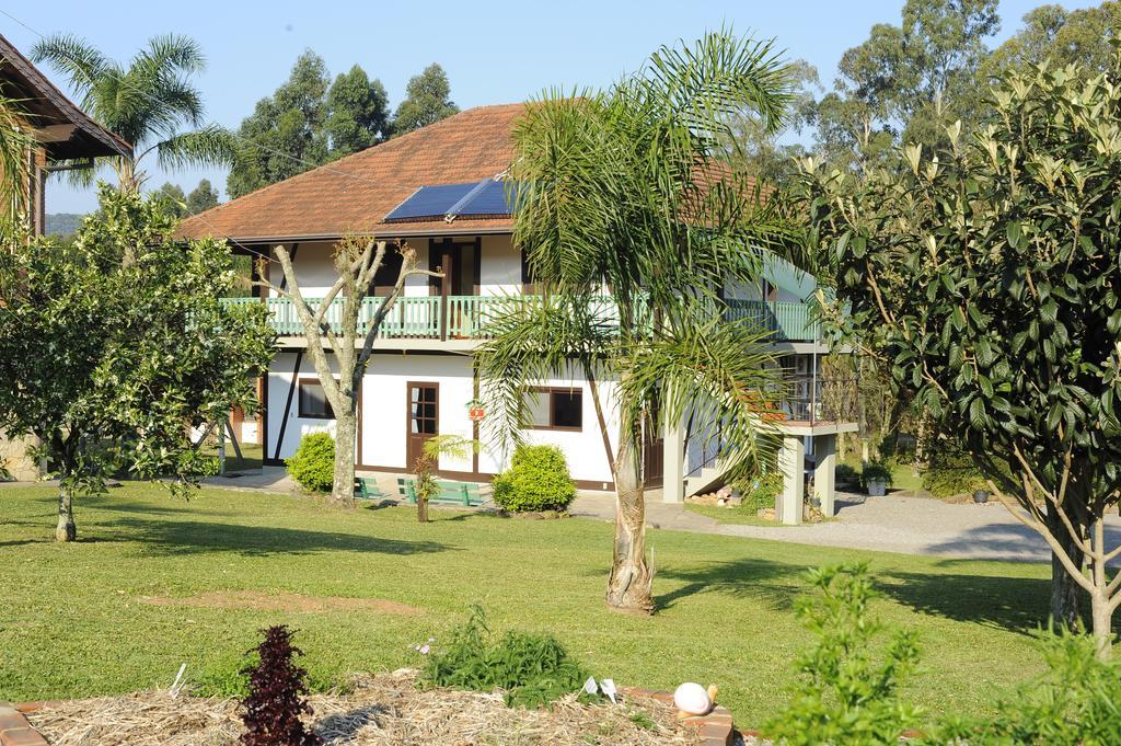 Pousada Bauernhof Hotel Nova Petropolis Exterior photo